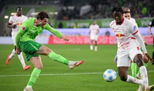 1. FC Köln Gencarkan Transfer Jakub Kaminski, Target Permanenkan Gelandang Bertahan