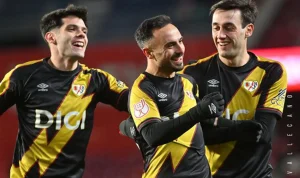 AEK Athens Gagal Bangkit di Kandang Rayo Vallecano, Siap Sambut Tantangan Strasbourg di Semifinal Conference League