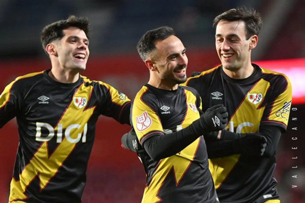 AEK Athens Gagal Bangkit di Kandang Rayo Vallecano, Siap Sambut Tantangan Strasbourg di Semifinal Conference League