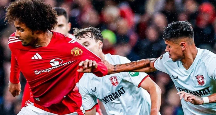 Ajax Siap Guncang Panggung: Bintang Timnas Indonesia dan Eks Manchester United Masuk Radar Perombakan Musim Depan