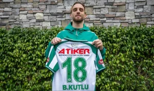 Berkan Kutlu Gemilang, Konyaspor vs Trabzonspor: Kemenangan 2-1 yang Mengangkat Klasemen