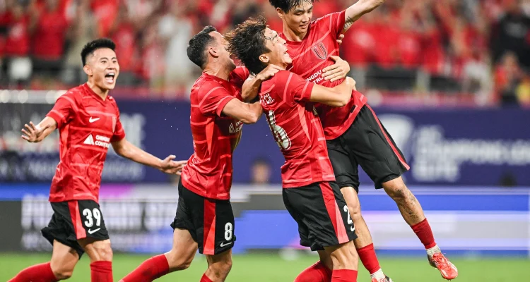 Chengdu Rongcheng Melesat di Puncak Klasemen Liga Super China Bersama Egor Sorokin