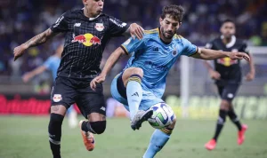 Cruzeiro Balikkan Kekalahan, Menang 2-1 atas Red Bull Bragantino di Mineirão