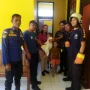 Damkar evakuasi balita Selamatkan 2 Anak Terjebak 90 Menit di Kamar Mandi Bandung