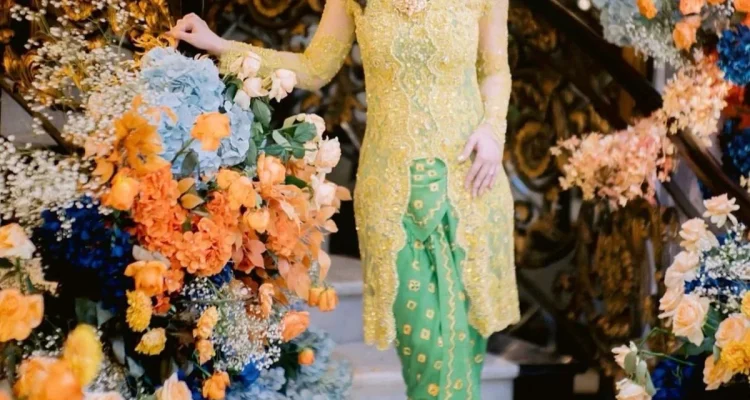 Didiet Maulana Ciptakan Busana Regency Megah di Pernikahan El Rumi, Simbol Elegansi yang Menggugah