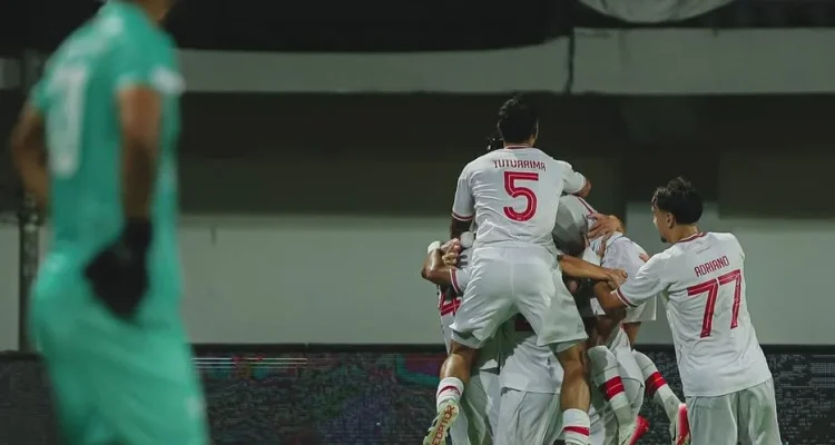 Drama Di BRI Super League: Arema FC Tundukkan Persis Solo 2-0, Sementara Premier League Bergolak di Etihad