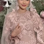 Elegan! 20 Gaya Foto Maternity Alyssa Daguise Jelajahi Tren Busana Bumil di Pernikahan El Rumi‑Syifa