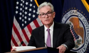 Fed Tahan Suku Bunga, Powell Soroti Ancaman Politik dan Pergeseran Kebijakan ke Netral di FOMC