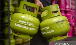 Harga Gas Turun di Bawah $3? Prediksi Ahli, Dampak Politik, dan Risiko Keamanan Konsumen