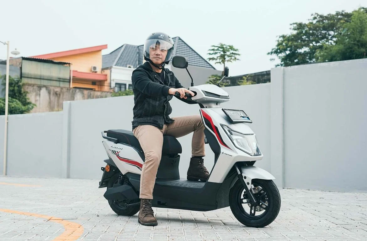 Harga Motor Listrik MBG Emmo Rp50 Juta Dipertanyakan: Transparansi BGN dan Klarifikasi AISMOLI