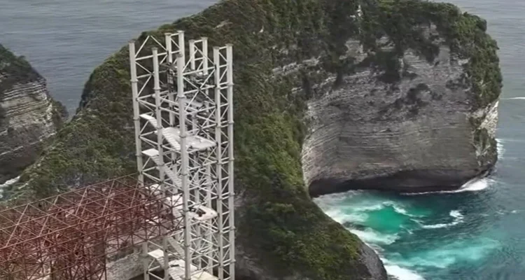 Investor China Gugat Pemprov Bali Lagi, Tolak Perintah Pembongkaran Lift Kaca Ikonik Kelingking