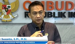 Ironi Hery Susanto: Ketua Ombudsman Ditangkap Kejagung Saat Karangan Bunga Selamat Masih Terpajang