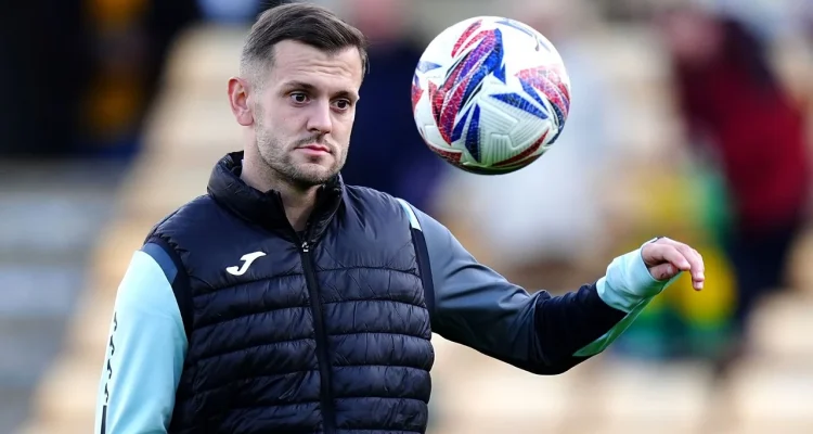 Jack Wilshere Raup Trofi Pertama Sebagai Manajer, Luton Town Menang 3-1 di Vertu Trophy