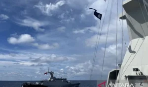 Kapal Perang AS di Selat Malaka, DPR Desak Netralitas: Ketegangan di Perairan Dekat Indonesia