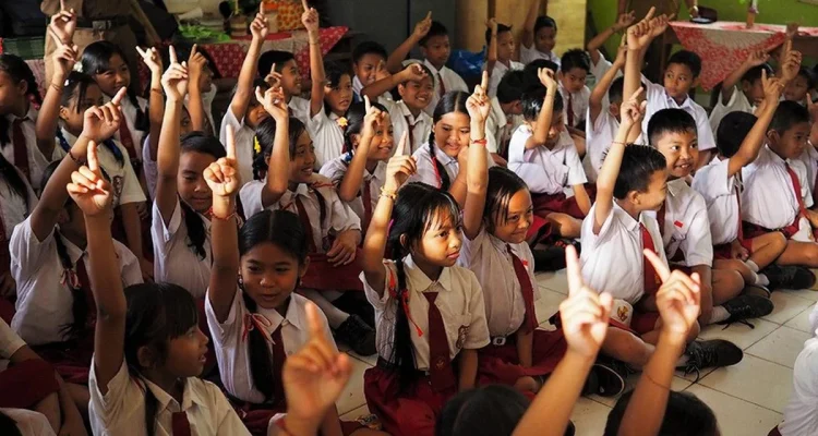 Kemensos Gerakkan "Sekolah Rakyat" untuk Jaring 29 Anak Jalanan di Jakarta