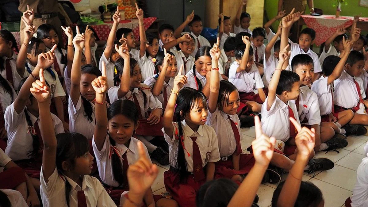 Kemensos Gerakkan "Sekolah Rakyat" untuk Jaring 29 Anak Jalanan di Jakarta
