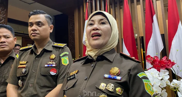 Khofifah Ungkap KPK Bikin Grup WA, Tiga Kepala Daerah Jatim Ditangkap Operasi Tangkap Tangan