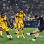 Khvicha Kvaratskhelia Bawa PSG ke Puncak Semifinal Champions League, Rumor Arsenal Tak Menggerus Komitmen