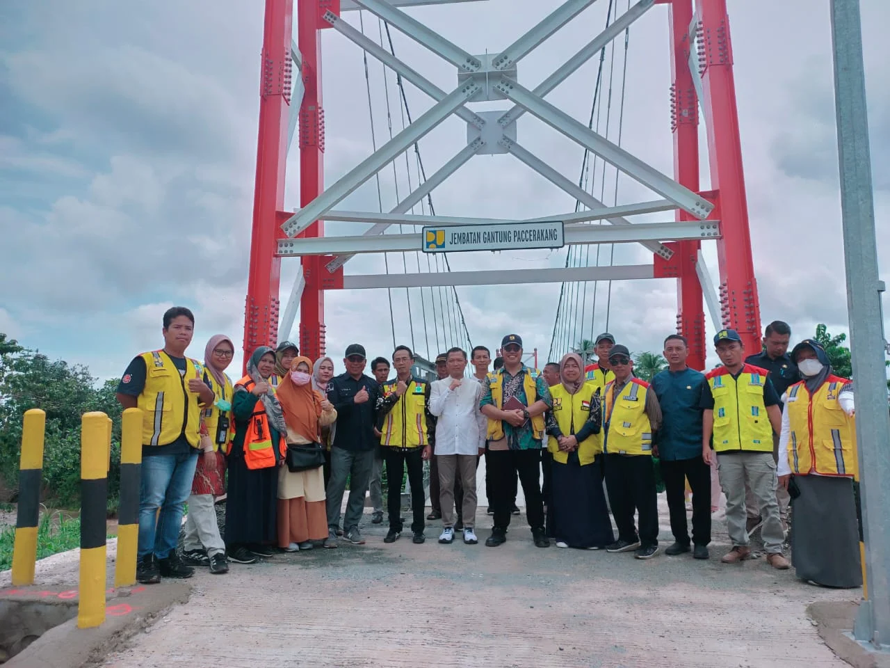 KSAD Laporkan Penyelesaian 300 Jembatan Gantung dan Renovasi Sekolah, Presiden Prabowo Puji Kecepatan TNI AD