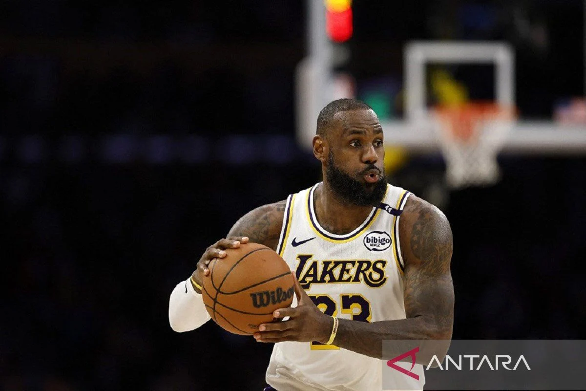 Lakers Tundukkan Jazz 131-107, Raih Seed Keempat di Barat Menutup Musim 2025-26