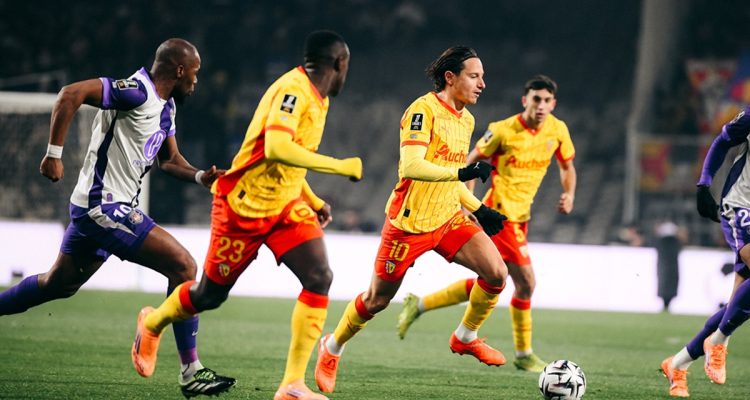Lens vs Toulouse: Kemenangan Telak 4-1 Bawa Les Sang et Or ke Final Coupe de France