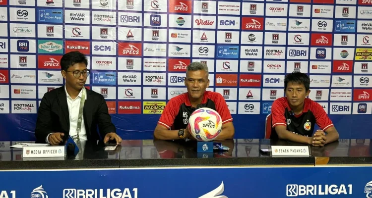 Malut United Kalah 0-2 dari Persebaya, Hendri Susilo Sampaikan Pernyataan HS yang Menggugah