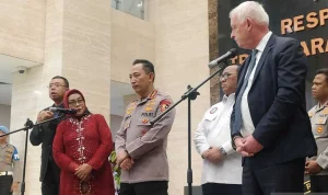 Menteri HAM Natalius Pigai Tegaskan Laporan Polisi terhadap Feri Amsari Tak Perlu Dilakukan