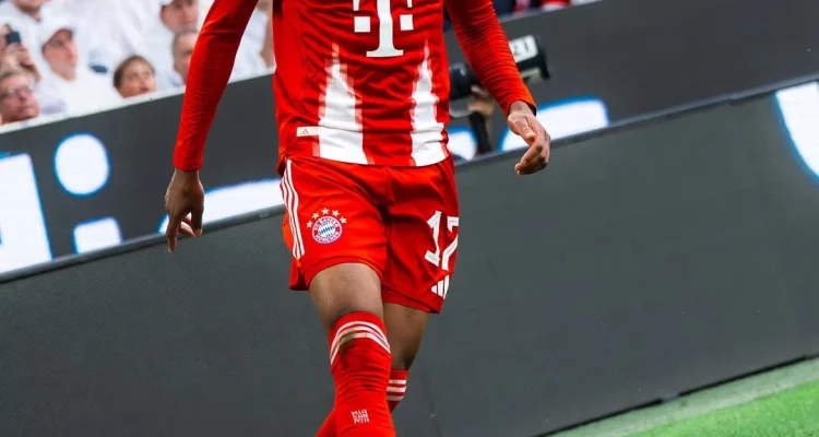 Michael Olise Jadi Target Utama Liverpool: Mengganti Salah di Musim Depan?