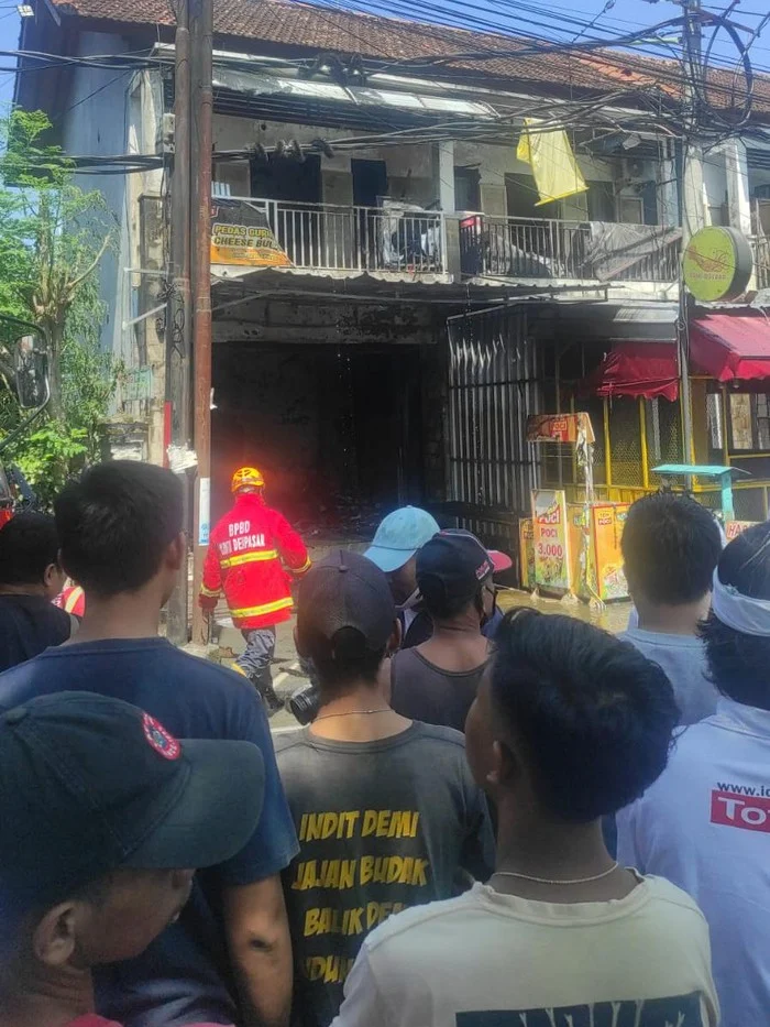 Moge Terbakar di Denpasar Saat Dipanaskan, Video Viral Pecah Kejadian Bentrok di Pemogan