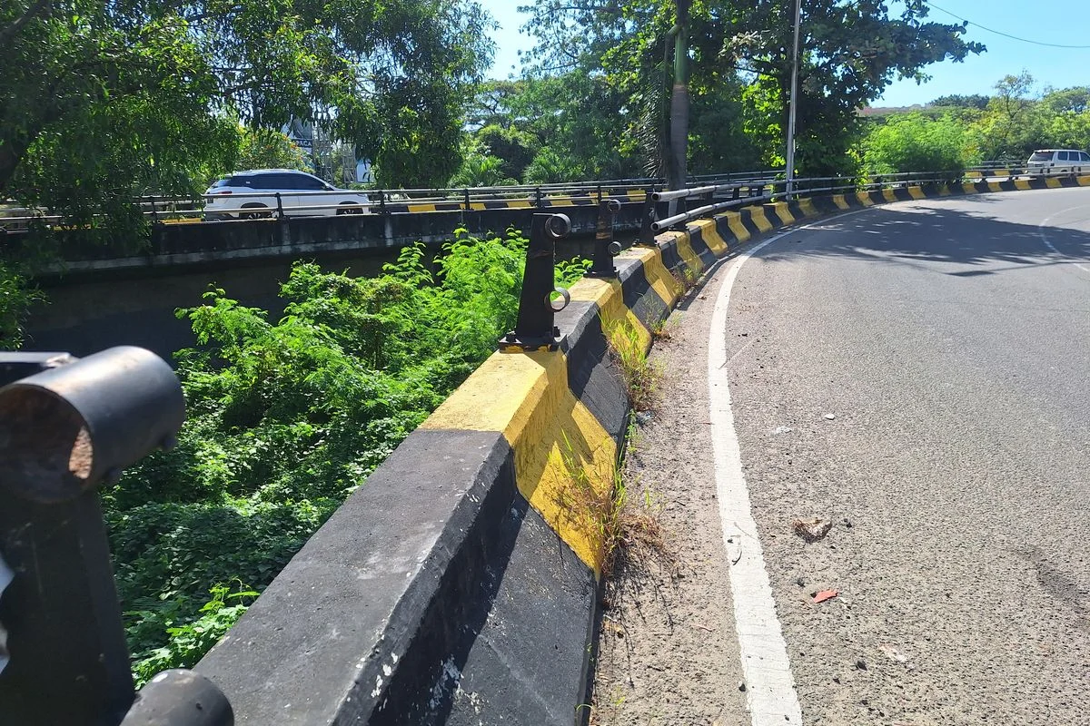 Pagar Besi Jembatan Ancol Hilang, Dugaan Pencurian Picu Kekhawatiran Warga Jakarta Utara