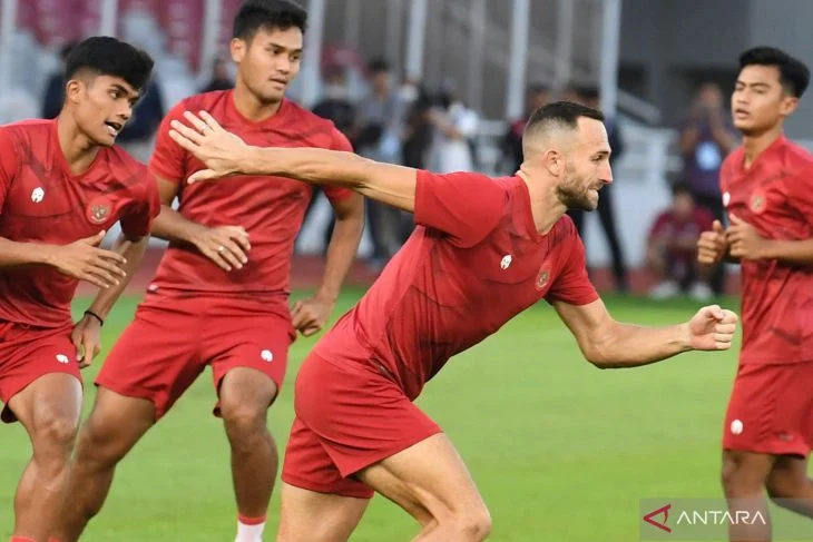 Pelatih Vietnam Keluarkan Peringatan Tajam Jelajahi Timnas Indonesia U-17 Sebelum Laga Pamungkas