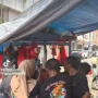 Pemilik Warung Mie Babi di Sukoharjo Tolak Tutup Usaha Meski Dihadapkan Aksi Tutup Jalan dan Spanduk