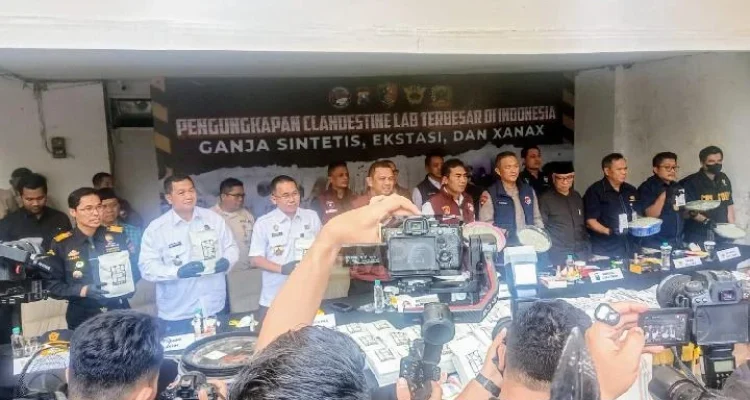 Pengungkapan Besar di Ketapang: Polisi Bongkar Narkoba, Korupsi Proyek Fiktif, dan Upaya Profesionalisasi