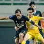 Persebaya Surabaya Selip 2 Poin dari Empat Besar Usai Kemenangan Dramatis atas Malut United