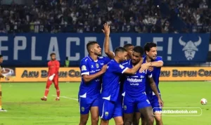 Persib vs Bhayangkara: Persiapan Intensif dan Tekanan Puncak Klasemen Super League 2025/26
