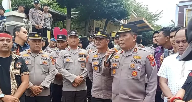 Petugas Keamanan Gianyar Kaku Berjam-Jam, Polisi Masih Selidiki Penyebab Kematian – Kasus Mengguncang Bali
