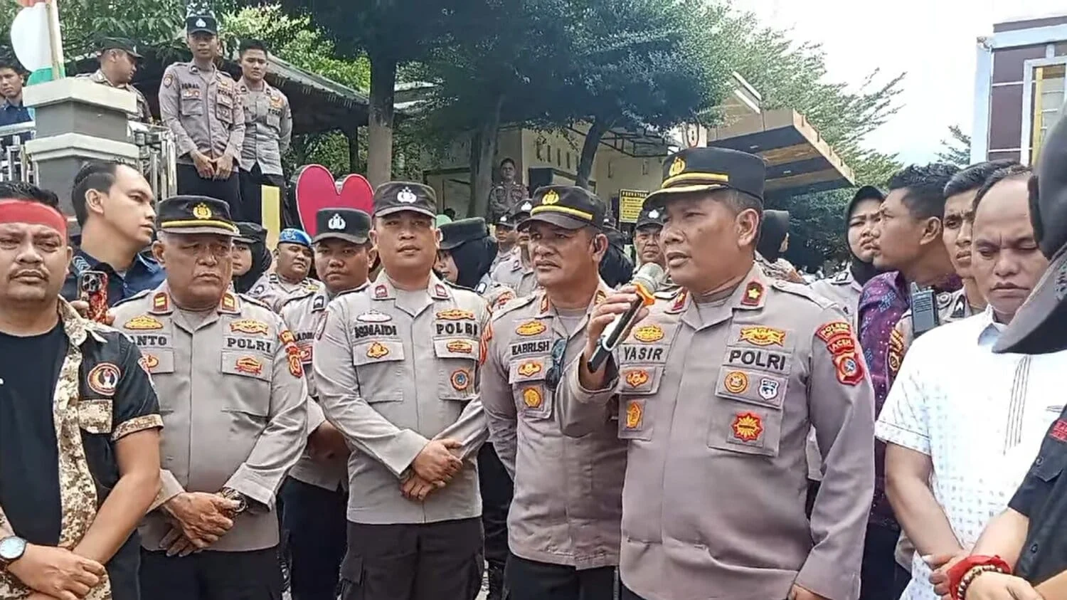 Petugas Keamanan Gianyar Kaku Berjam-Jam, Polisi Masih Selidiki Penyebab Kematian – Kasus Mengguncang Bali