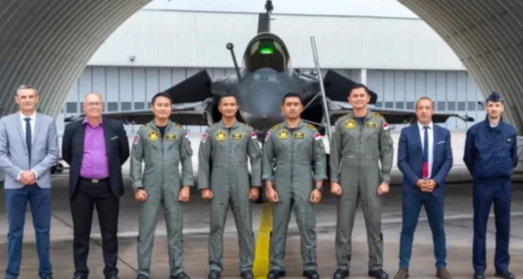 Pilot TNI AU Terbang Solo Rafale, Siapkan Alutsista Baru Sambil Asah Kemampuan Helikopter di Bogor