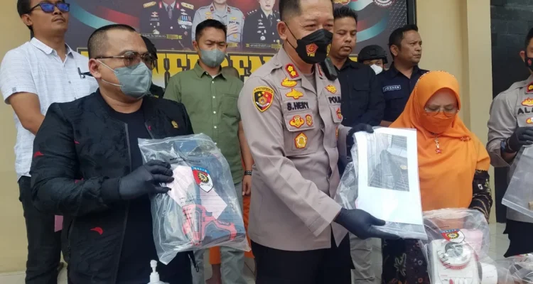 Polres Tasikmalaya Ungkap Penyerahan Pelaku Penganiayaan Kiai di Cikatomas, Janjikan Penanganan Transparan