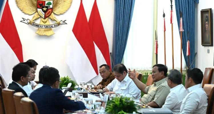 Prabowo Janji 19 Juta Lapangan Kerja Lewat Proyek Hilirisasi, Reshuffle Kabinet, dan Program Magang Nasional