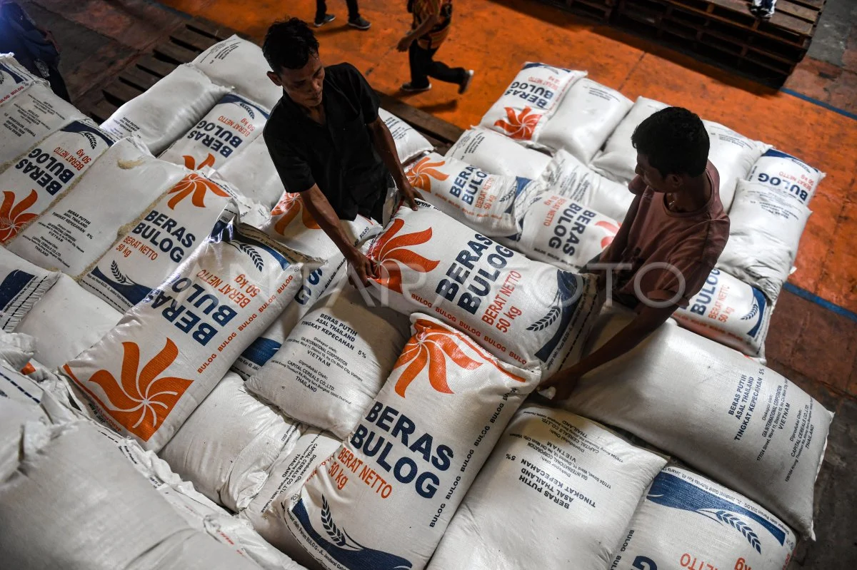 Prabowo Sidak Gudang Bulog Danurejo: Stok Beras Nasional Terbukti Aman dan Siap Hadapi El Nino