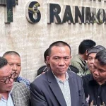 Rekam Jejak Rismon Sianipar: Dari Siantar ke Pendukung Setia Jokowi dengan Gelar Dr.Eng dan M.Eng