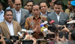 Roy Suryo di Tengah Geger Ijazah Jokowi: Tuduhan Pendanaan, Tantangan Rismon, dan Penolakan Jusuf Kalla