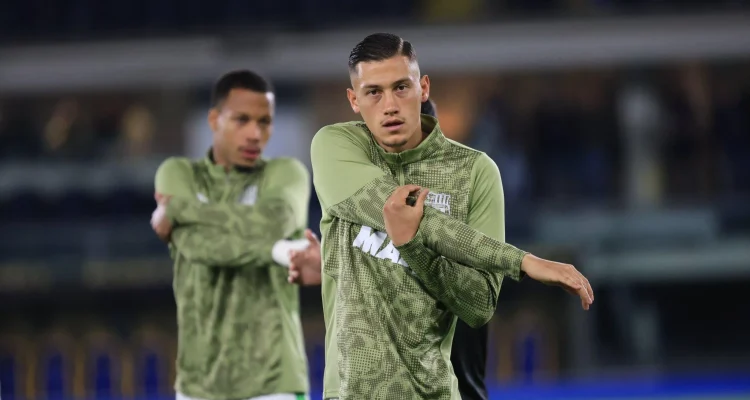 Sassuolo Menang Tipis 2-1 Atas Como, Jay Idzes Bersinar di Laga Bersejarah Serie A