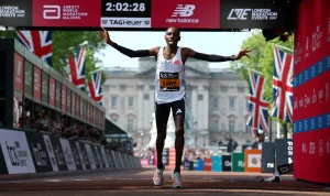 Sejarah Baru Terukir: Sabastian Sawe Cetak Rekor Sub‑Dua Jam di London Marathon 2026