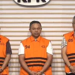 Skandal KPK: Ajudan Gubernur Riau Abdul Wahid Ditangkap, Pola 'Jatah Preman' Terungkap