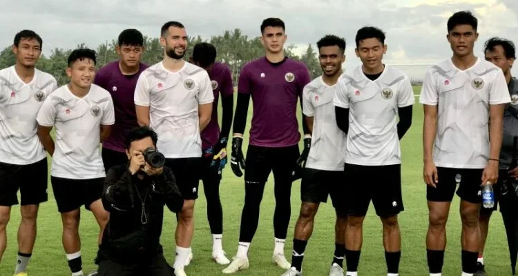 Skandal Naturalisasi Thailand Terungkap: Anthony Hudson Target Empat Pemain Diaspora Eropa untuk Juara AFF