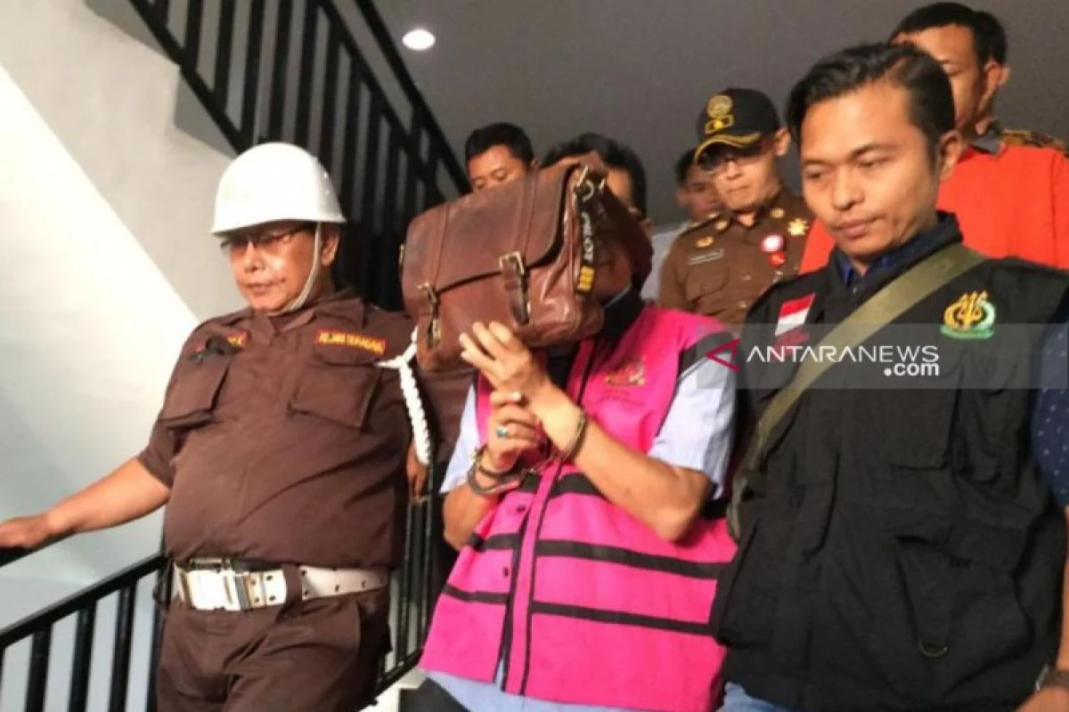 Skandal Pungli di Dinas ESDM Jatim: Kepala Dinas Ditangkap, Gubernur Tunjuk Plt untuk Jaga Layanan