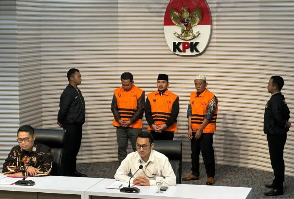 Skandal Suap Proyek: Eks Bupati Bekasi Ade Kuswara dan Ayahnya HM Kunang Siap Menghadapi Meja Hijau KPK