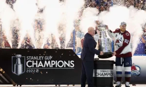 Stanley Menggebrak: Saham Meroket, AI Bentuk Masa Depan Chip, dan Drama Stanley Cup Mengguncang Pasar